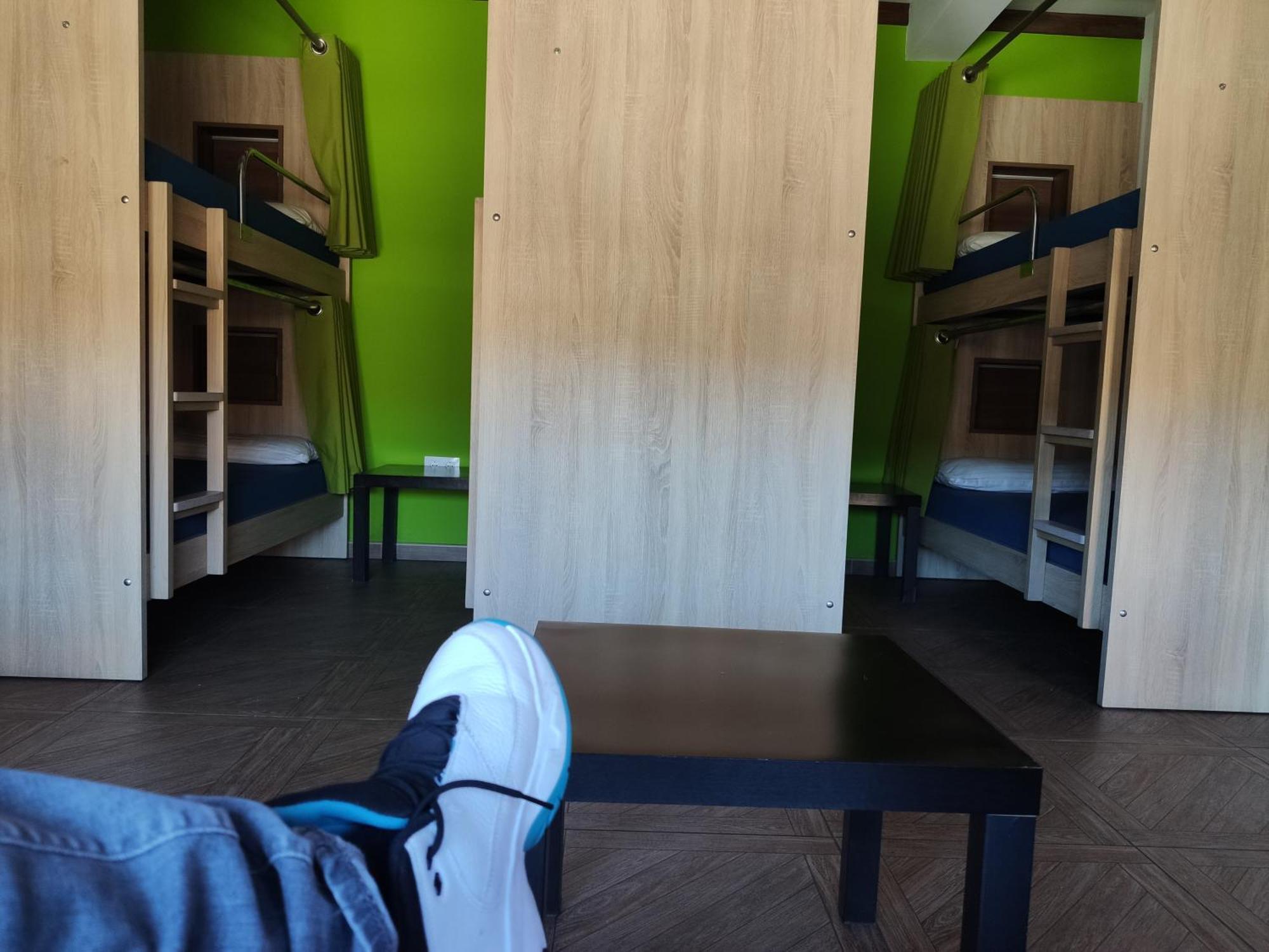 O Logoso Hostel *